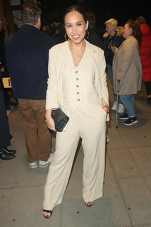 Myleene Klass feet photo thumbnail
