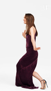 Natalie Portman feet photo thumbnail