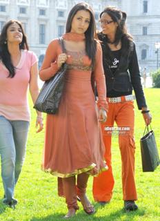 Trisha Krishnan feet photo thumbnail