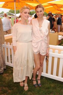 Amber Heard feet photo thumbnail