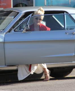 Amber Heard feet photo thumbnail