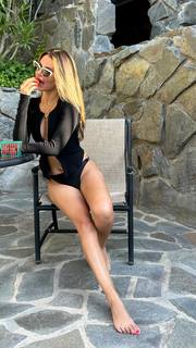 Madison Reed feet photo thumbnail