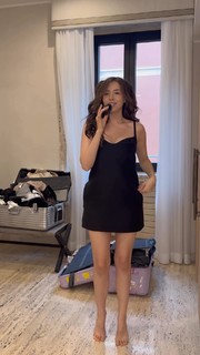 Imane Pokimane Anys feet photo thumbnail