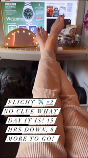 LeAnn Rimes feet photo thumbnail