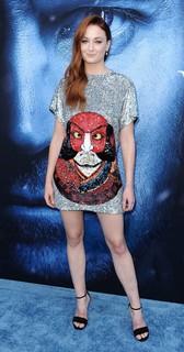 Sophie Turner feet photo thumbnail