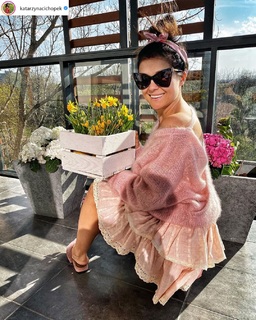 Katarzyna Cichopek feet photo thumbnail