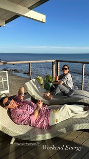 Olivia Munn feet photo thumbnail