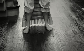 Emma Stone feet photo thumbnail