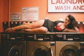 Rachel Pizzolato feet photo thumbnail