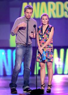 Kristen Bell feet photo thumbnail
