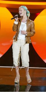 Jessica Simpson feet photo thumbnail