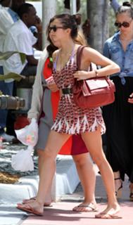 Nina Dobrev feet photo thumbnail