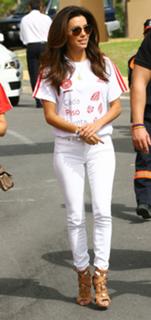 Eva Longoria feet photo thumbnail