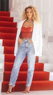 Jena Frumes feet photo thumbnail