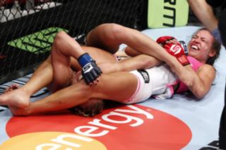 Miesha Tate feet photo thumbnail