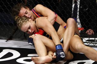 Miesha Tate feet photo thumbnail