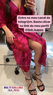 Isa Pes feet photo thumbnail