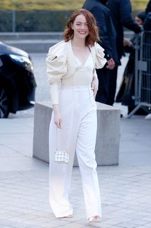 Emma Stone feet photo thumbnail