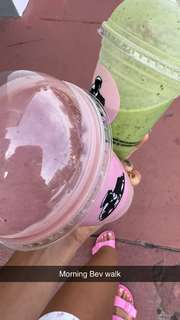 Chantel Jeffries feet photo thumbnail