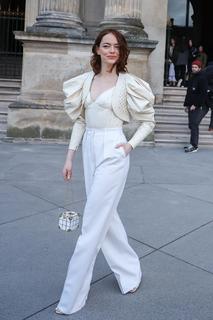 Emma Stone feet photo thumbnail