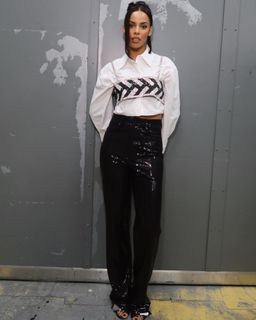 Rochelle Humes feet photo thumbnail