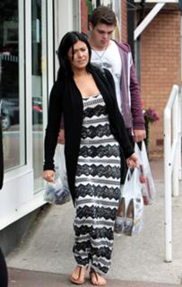 Kym Marsh feet photo thumbnail