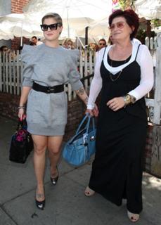 Sharon Osbourne feet photo 2