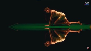 Jacqueline Fernandez feet photo thumbnail