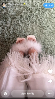 Meghan Trainor feet photo 2