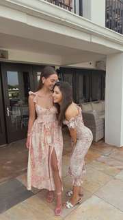 Jen Selter feet photo thumbnail