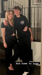 Sasha Alexander feet photo thumbnail