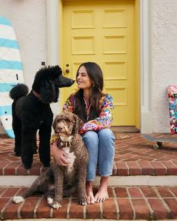 Jordana Brewster feet photo thumbnail
