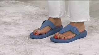 Courtney Khondabi feet photo thumbnail