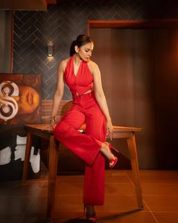 Rakul Preet Singh feet photo thumbnail