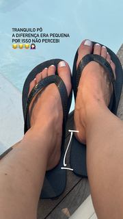 Giovanna Lancellotti feet photo thumbnail