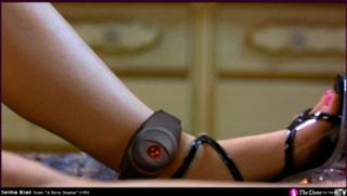 Selma Blair feet photo thumbnail