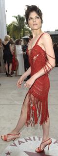 Selma Blair feet photo thumbnail