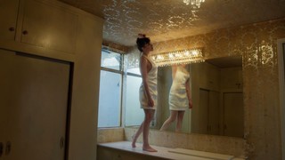 Kristen Stewart feet photo thumbnail
