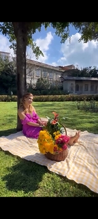 Veronica Maya feet photo thumbnail