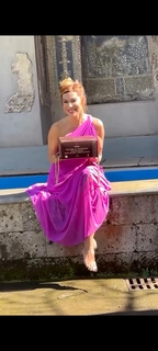 Veronica Maya feet photo thumbnail