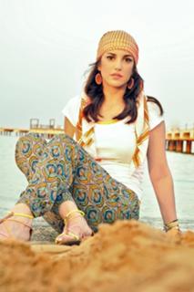 Dorra Zarrouk feet photo thumbnail