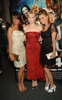 Regina Hall feet photo thumbnail
