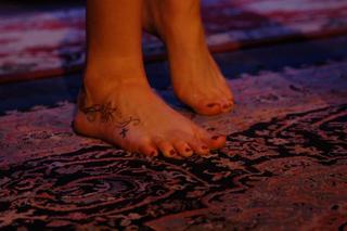 Joss Stone feet photo thumbnail