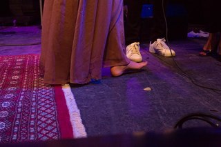 Joss Stone feet photo thumbnail