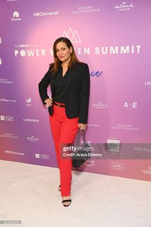 Constance Marie feet photo thumbnail