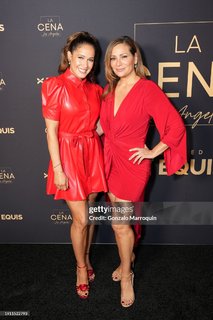Constance Marie feet photo thumbnail