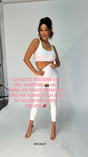 Verona Pooth feet photo thumbnail
