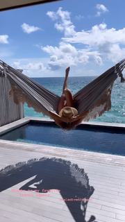 Verona Pooth feet photo thumbnail