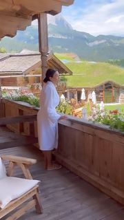 Verona Pooth feet photo thumbnail