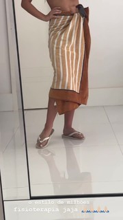 Jade Picon feet photo thumbnail